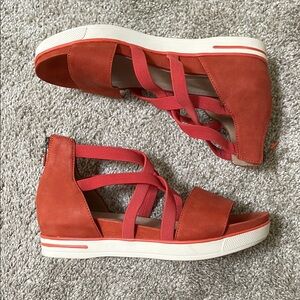 Eileen Fisher Women’s Burnt Orange Coral Nubuck Leather EVA Sandals size 8